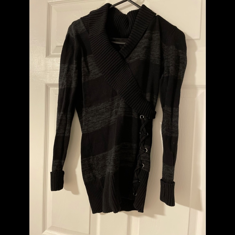 Guess Sweater